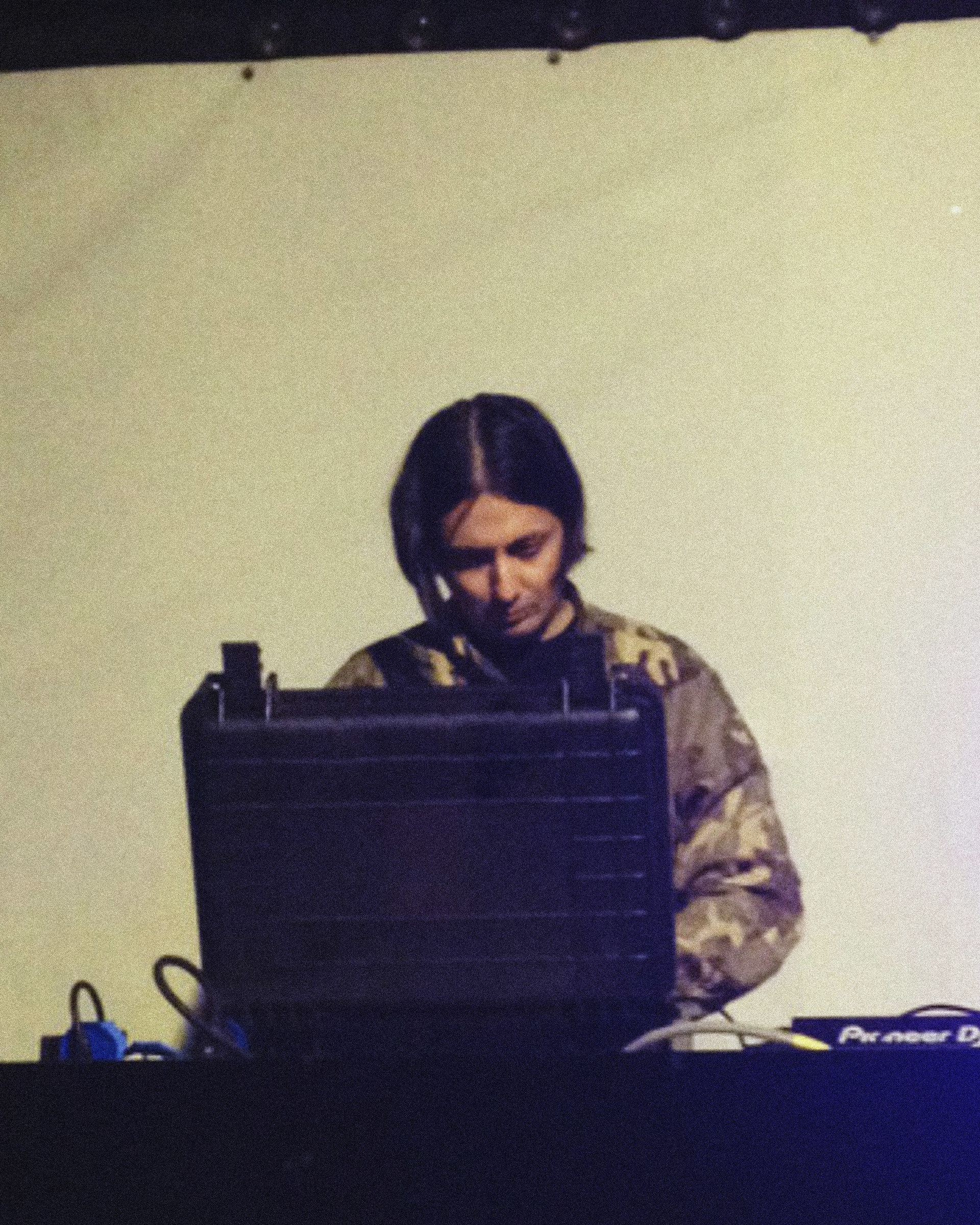 Alexey Volkov performing